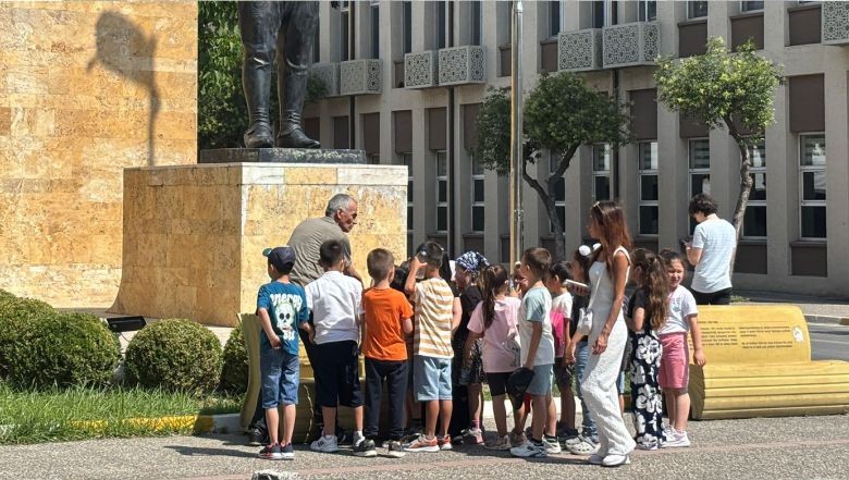 Çocuklar Mehmet Pehlivan'ı Tanıyor 