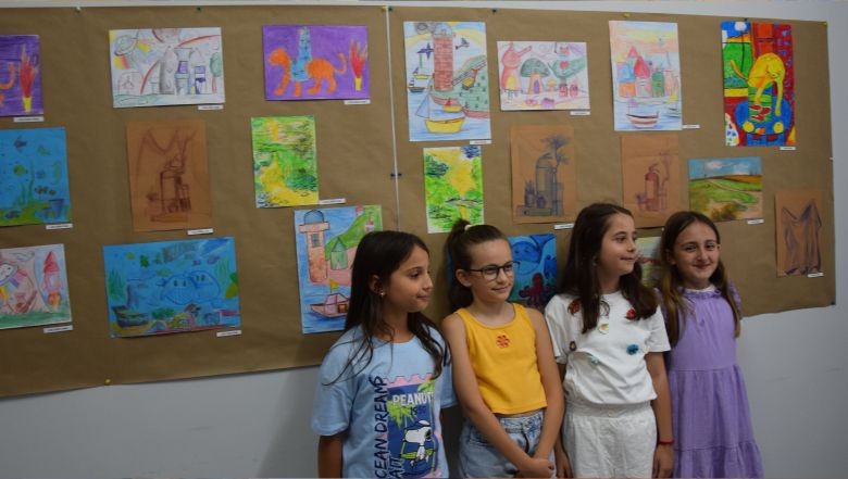 300'ü Aşkın Eserle Yıl Sonu Sergisi Açıldı