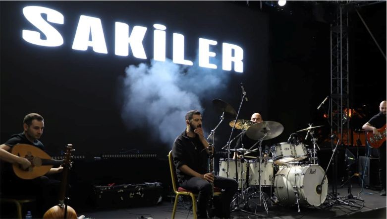 Grup Sakiler Gönen’de Sahne Aldı