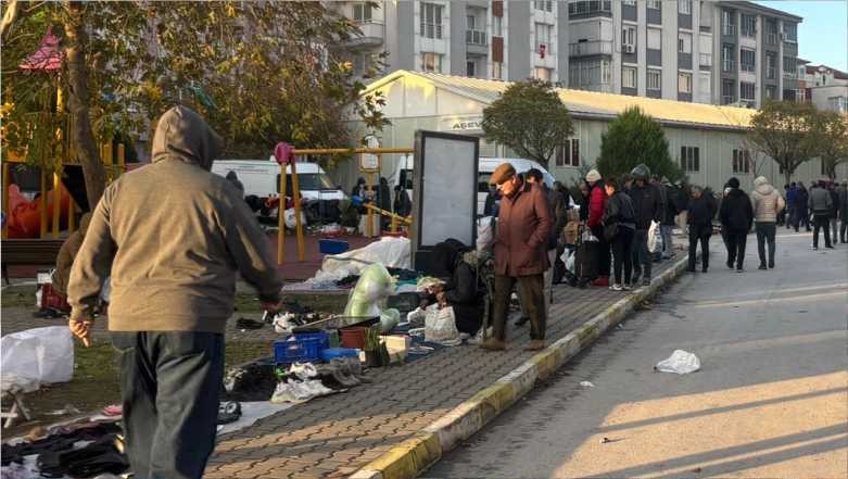 Balıkesir'in Hayalet Pazarı, Sadece Sabahları Görünüyor