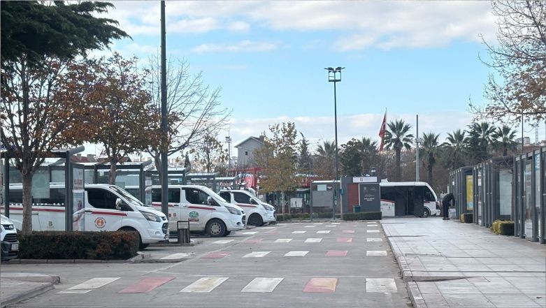 Balıkesir'in Çarşısı Sessizliğe Büründü