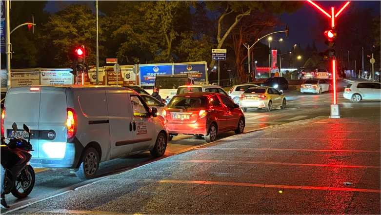 Balıkesir’de Cumartesi Günü Akşam Trafiği Yoğunluğu Artıyor