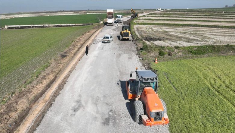 Büyükşehir, Gönen’de Ulaşımı Daha Güvenli Hale Getiriyor