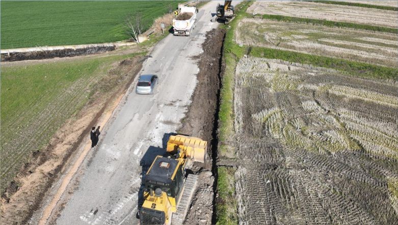 Büyükşehir, Gönen’de Ulaşımı Daha Güvenli Hale Getiriyor