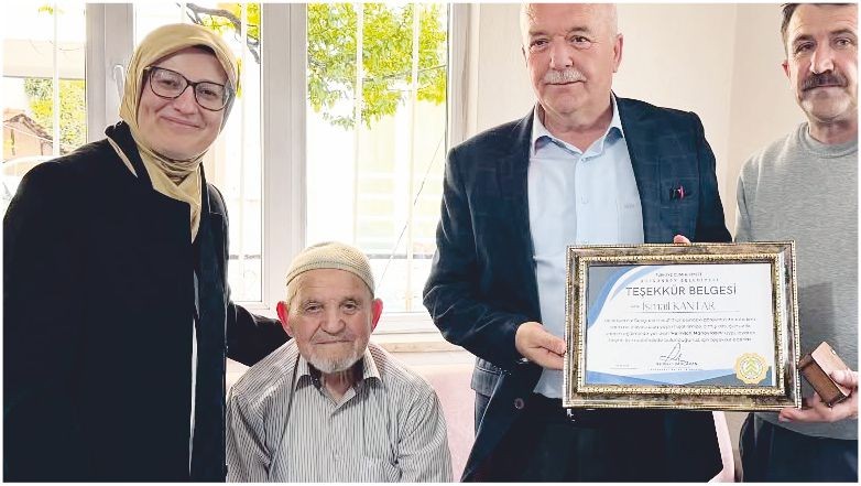 Belgin Uygur’dan Hayat Kurtaran Kahramana Ziyaret! Belgin Uygur’dan Hayat Kurtaran Kahramana Ziyaret! Sevgi Evi Kahramanlık Ödülü