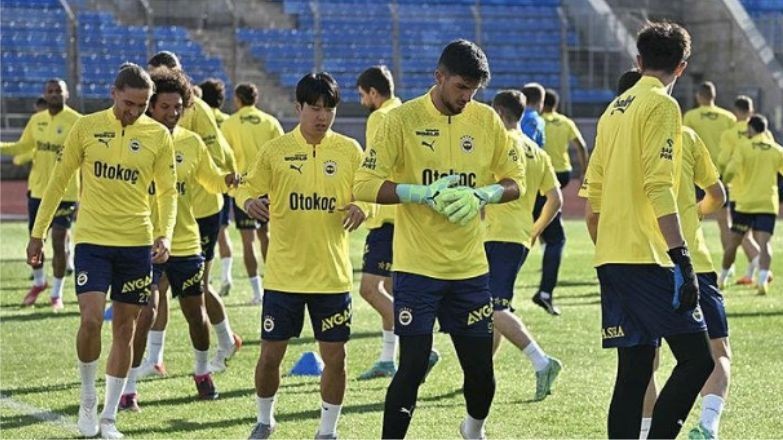 Fenerbahçe Yeni Savunmacısına Kavuşuyor