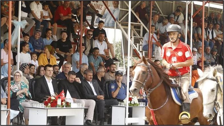 Bigadiç'te 51'inci Rahvan Yarışları Görkemli Geçti