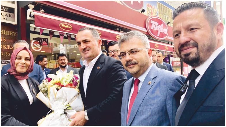 AK Parti Teşkilat Başkan ve Yardımcıları Balıkesir'de