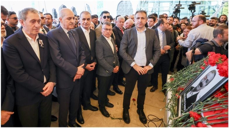 Sırrı Süreyya Önder Son Yolculuğuna Uğurlandı