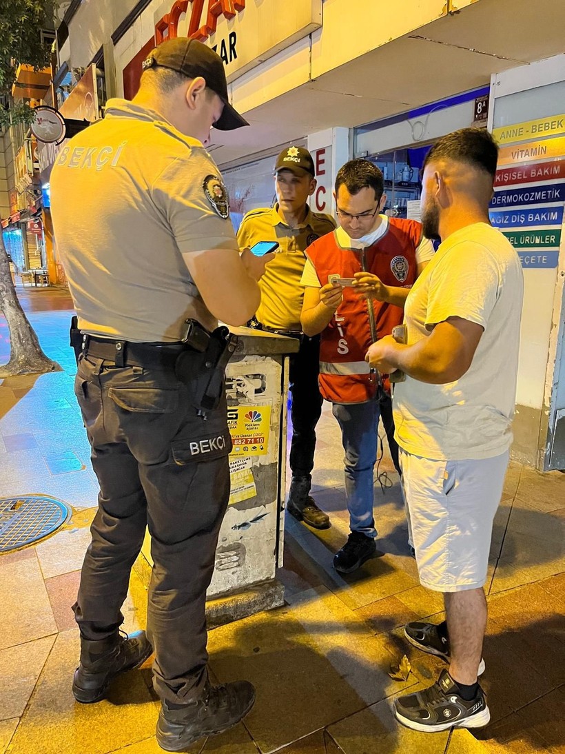 Bandırma’da Geniş Çaplı Asayiş ve Huzur Operasyonu