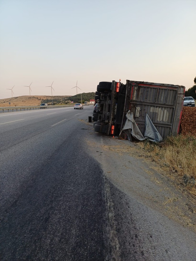Susurluk Yolunda Feci Kaza 