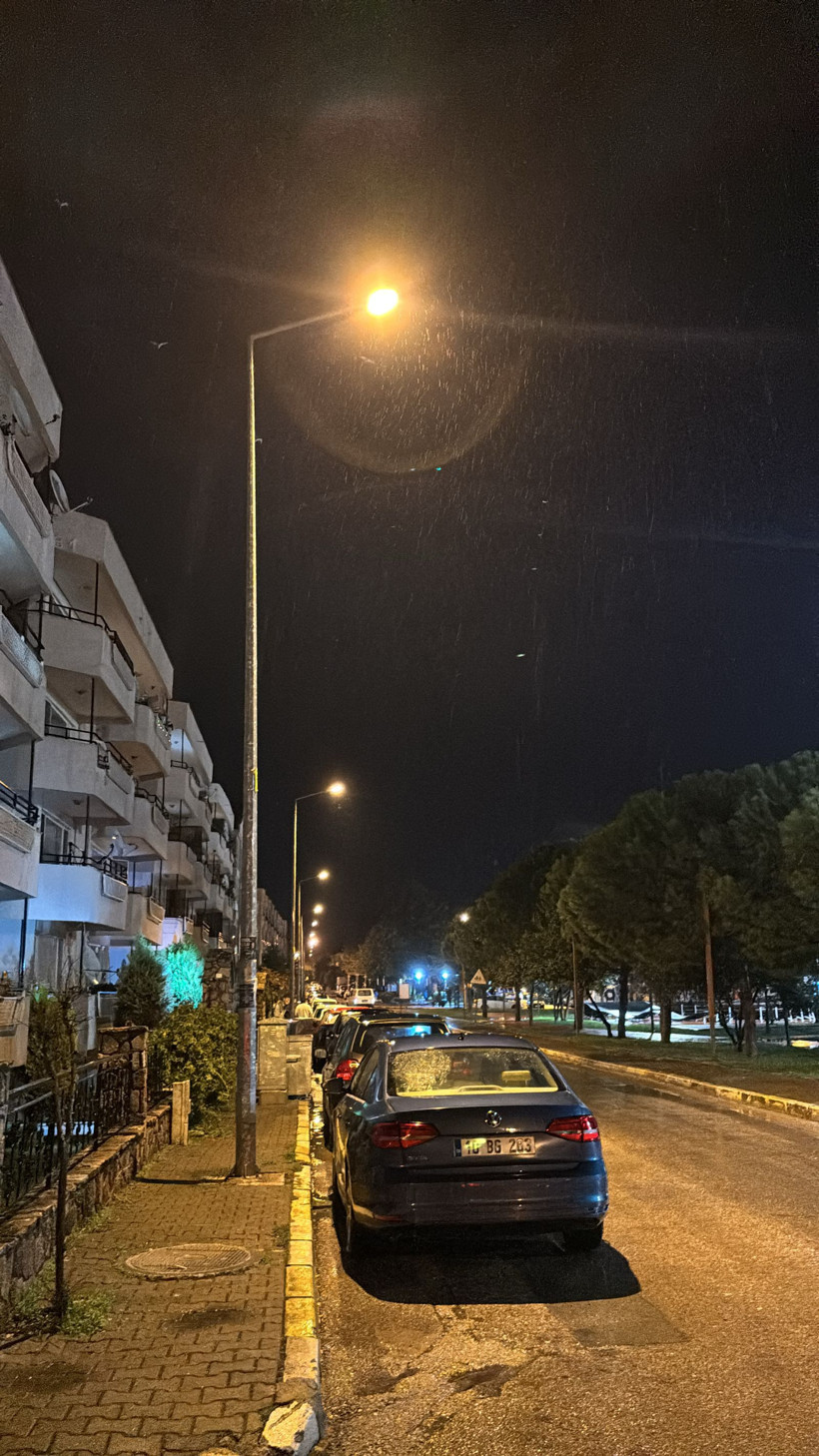 SON DAKİKA | 6.2 şiddetinde deprem - Resim: 1