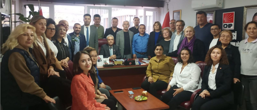 CHP Karesi’de Yeni Dönem Başladı: Yücel Erişen Mazbatasını Aldı - 3. resim