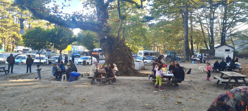 Kazdağları’ndaki Piknik Alanları Dolu Taştı - 2. resim