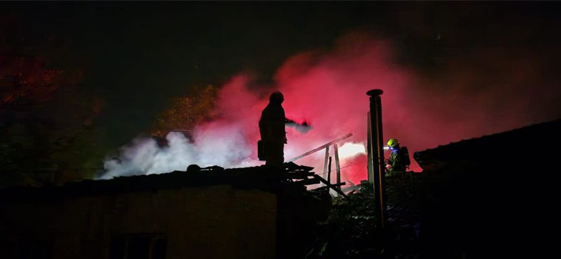 Balıkesir Susurluk’ta Çatı Yangını Korkuttu