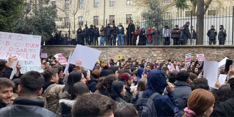 İmamoğlu Duruşma Olaylı Geçti: Neler Oldu? Ne Zamana Ertelendi? - 2. resim