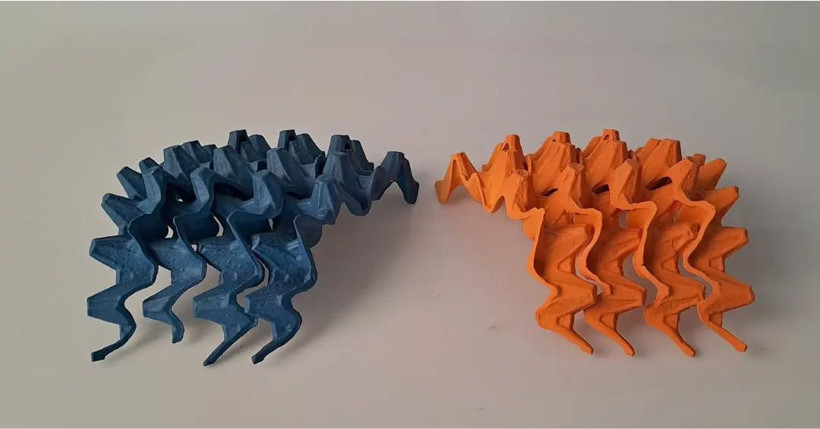 Kromatik Diyaloglar: Ayşe Canbolat’tan viyol ve kadın temalı seramik yolculuğu - Resim: 5