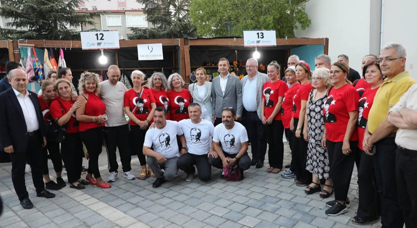 Edremit’te Kadın Emeği Çarşısı Açıldı - 3. resim