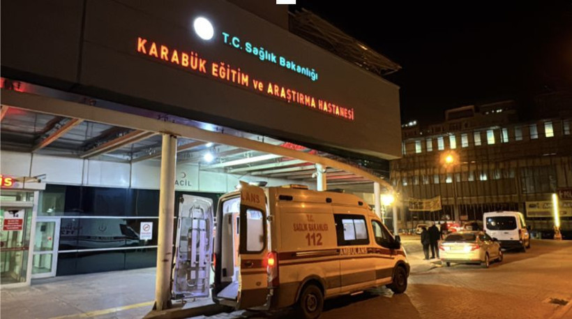 Köpeği Korkutmak İsterken Başka Muhtarı Vurdu