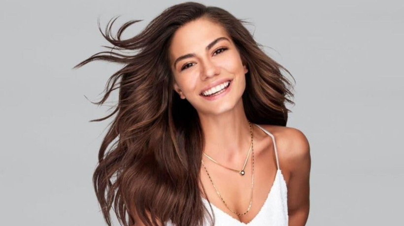 Demet Özdemir– Emirhan Topçu Aşk İddiası