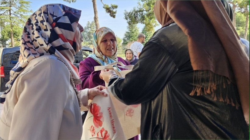 AK Parti Balıkesir'den Sağlık Bilincine Destek