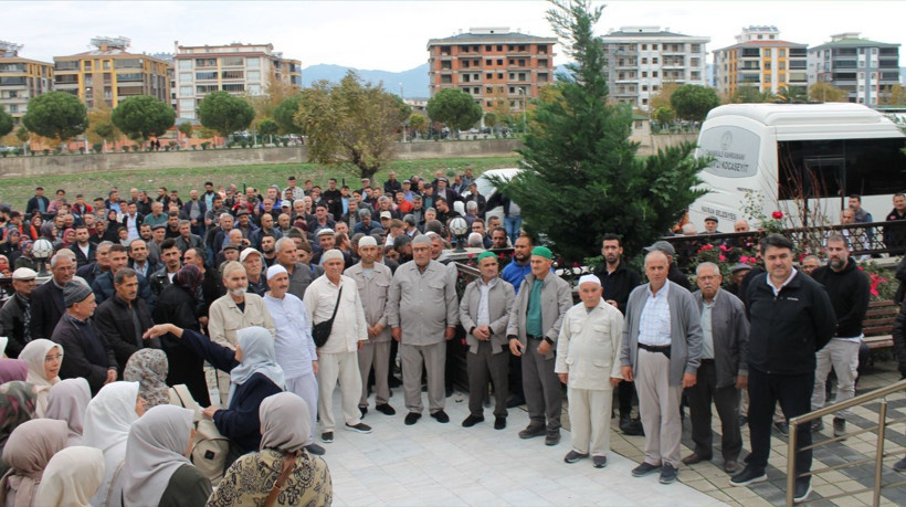 Başkan Ersoy, Umre Yolcularını Dualarla Uğurladı