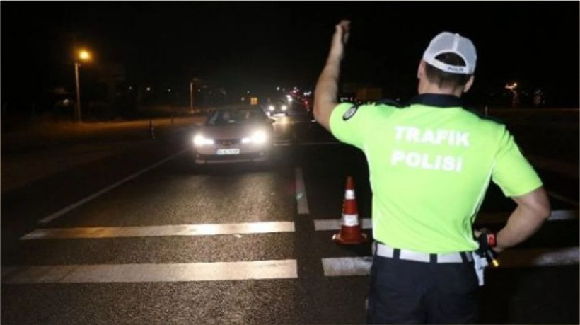 Uyanık Sürücü Çekiciden Bakın Nasıl Kurtuldu - 1. resim