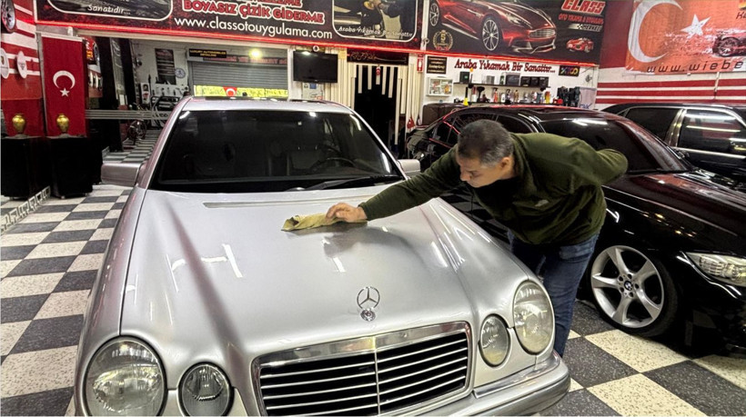 Balıkesirde yollar araçlara zarar veriyor