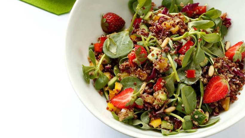 Balıkesir'de Kadınlar Kahvaltıda Kinoa Salatası Yiyor