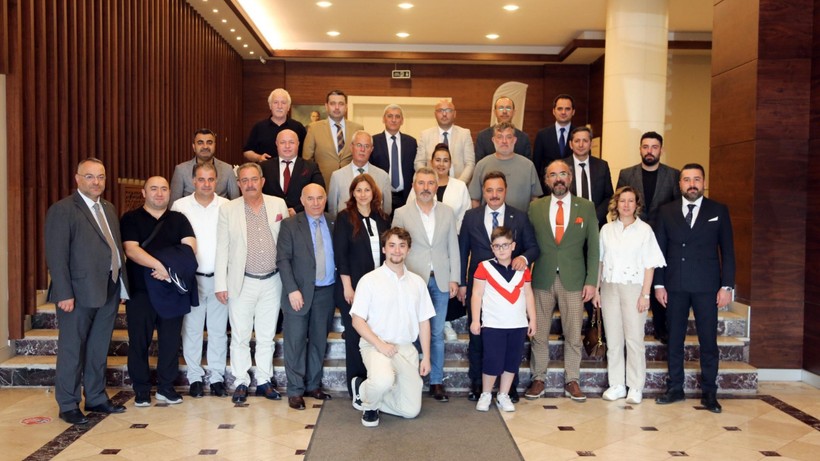 Balıkesir Temsilcisi Sivas’ta Ticaret ve Sanayi Odası’nı Ziyaret Etti