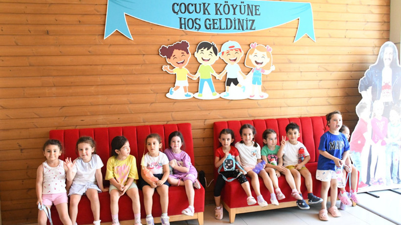 Bal Çocuk’un minikleri Çocuk Köyü’nde doyasıya eğlendi