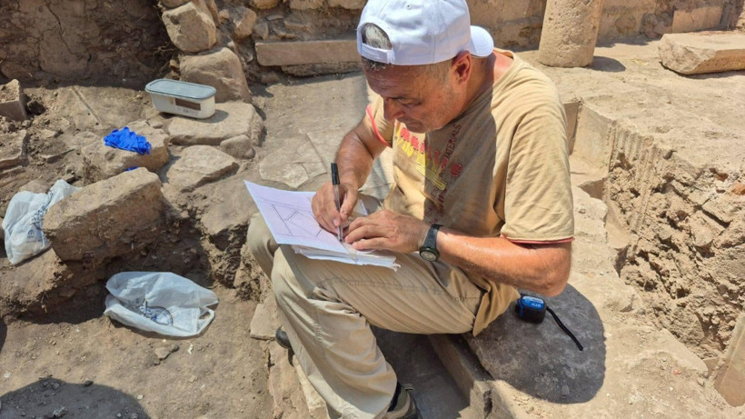 Antandros’da Sıcaklara Rağmen Arkeolojik Çalışmalar Sürüyor