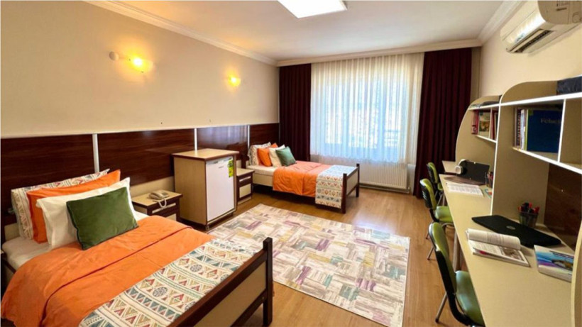 Sındırgı’daki Tüm Yurtlar Depremzedelere Açıldı