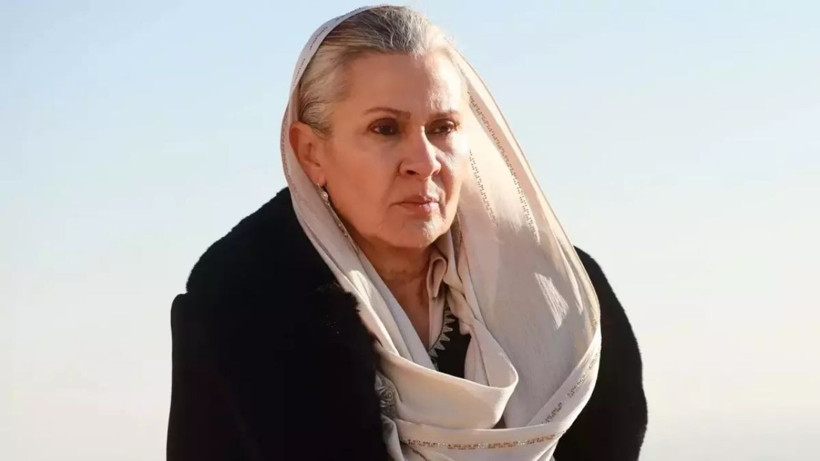 Uzak Şehir’in Hanımağası Konuştu: Döve Döve Seviyoruz"