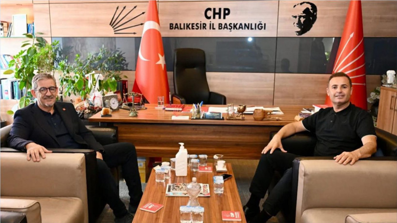 Başkan Akın’dan CHP İl Başkanlığı Binasında Önemli Mesaj