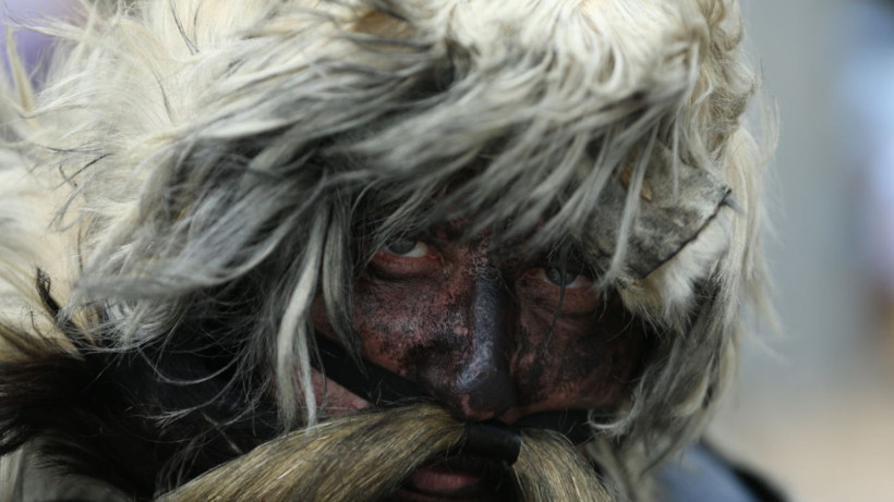 Balıkesir’in Renkli Geleneği: Tülütabaklar Yine Sokaklarda!