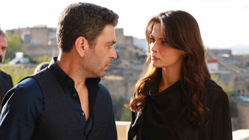 Uzak Şehir Dizisi Bakın Nereden Uyarlama..