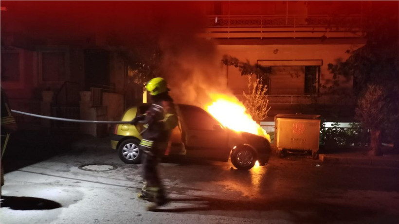 Balıkesir’de İki Ayrı Noktada Araç Yangını Çıktı