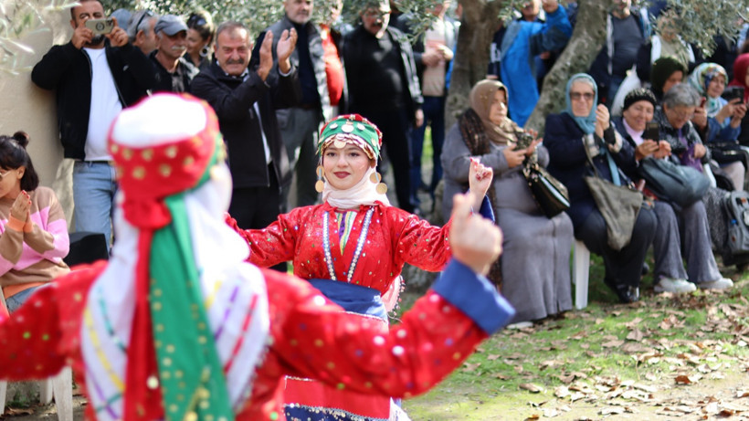 Marmara 2. Zeytin Hasadı Şenliği renkli görüntülere sahne oldu
