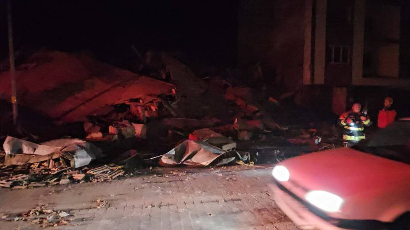 Balıkesir Sındırgı’da 6,1 Büyüklüğünde Deprem! AK Parti’den Peş Peşe Mesajlar