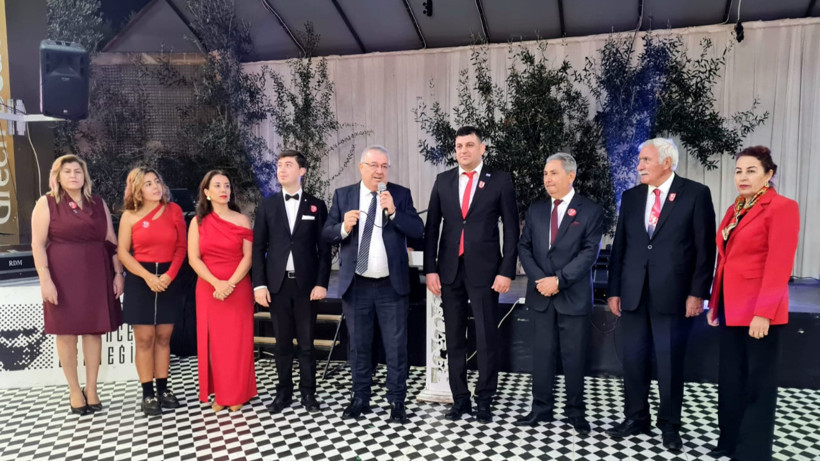 ADD'nin Cumhuriyet Balosunda 'Çelik' Rüzgarı