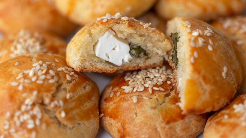 Ev Yapımı Peynirli Poğaça: Yumuşacık Tadın Sırrı