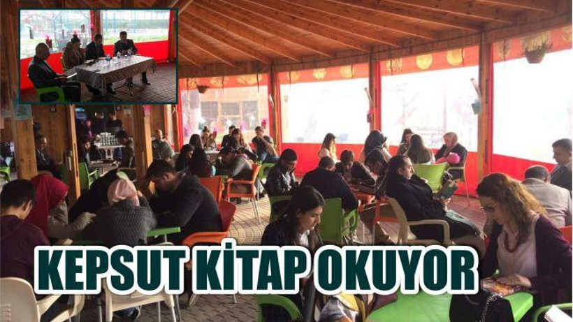 Kepsut Belediyesi’nden liseye kitap desteği
