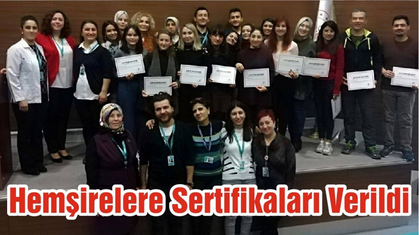 Hemşirelere Sertifikaları Verildi