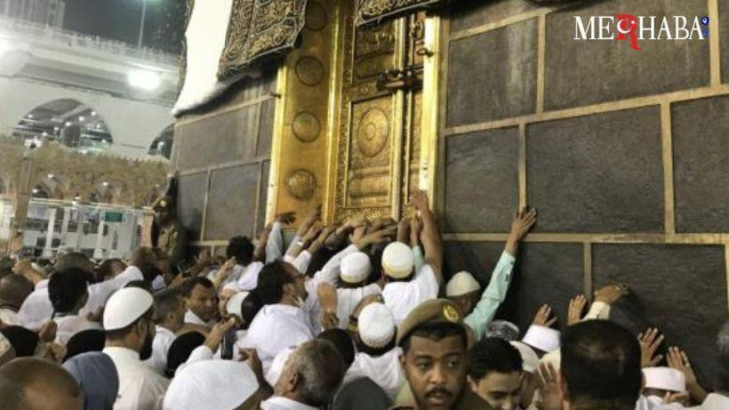 Hacıların En Büyük Hayali: Beytullah’a yüz sürmek