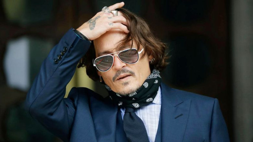 Ünlü Yıldız Johnny Depp Otel Odasında Baygın Bulundu !