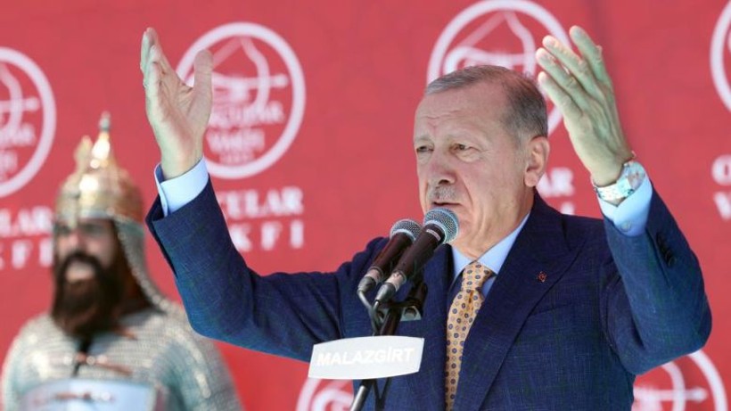 Cumhurbaşkanı Erdoğan: 'Biz hep içeriden aldığımız darbelerle sarsıldık'