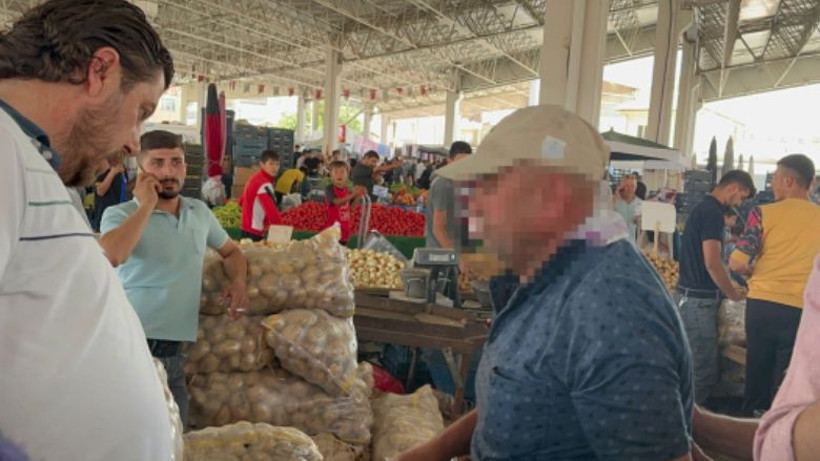Yaşlı Adam, Pazarda Alışveriş Yaparken Yakayı Ele Verdi