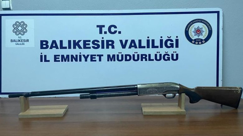 Aranan Şahıslara Geçit Yok : Balıkesir'de 5 İlçeye Eş Zamanlı Operasyon