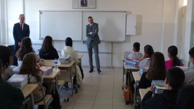 Kaymakam Özderin, Öğrencilerle Bir Araya Geldi